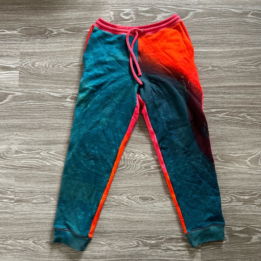 Colorful Designer Sweatsuit - Picture 4 of 8